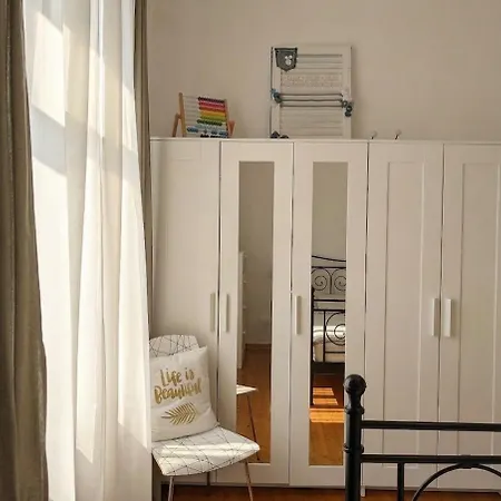 Appartamento - 300m Dalla Stazione - Wifi - 4 Posti Letto